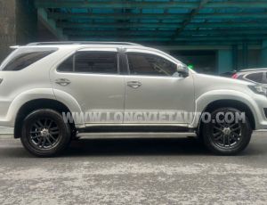 Xe Toyota Fortuner 2.5G 2015