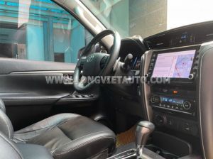 Xe Toyota Fortuner 2.8V 4x4 AT 2021