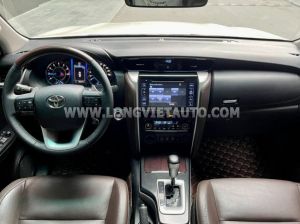 Xe Toyota Fortuner 2.7V 4x4 AT 2017
