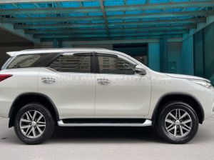 Xe Toyota Fortuner 2.7V 4x4 AT 2017