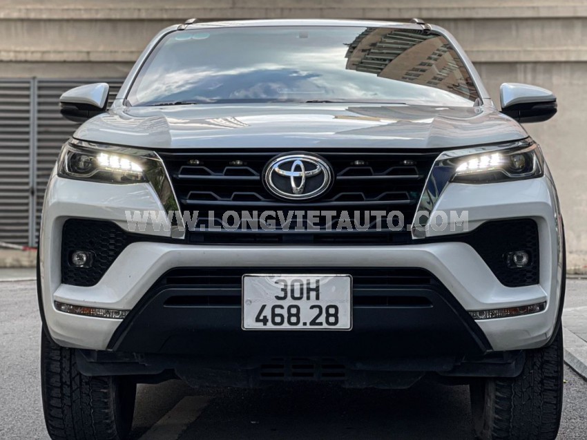 Toyota Fortuner 2.4L 4x2 AT