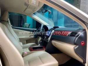 Xe Toyota Camry 2.0E 2013