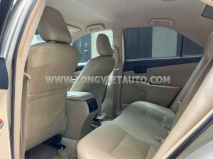 Xe Toyota Camry 2.0E 2013