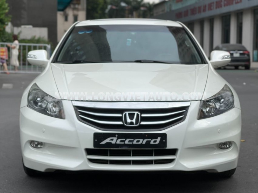 Honda Accord 3.5 AT 2012