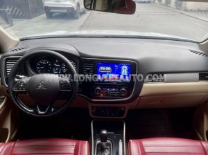 Xe Mitsubishi Outlander 2.0 CVT 2018