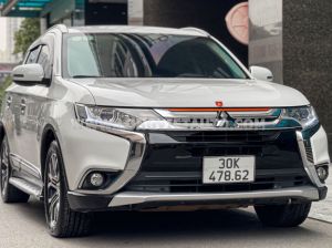 Xe Mitsubishi Outlander 2.0 CVT 2018