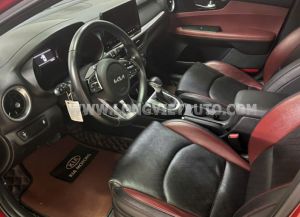 Xe Kia K3 Premium 2.0 AT 2022