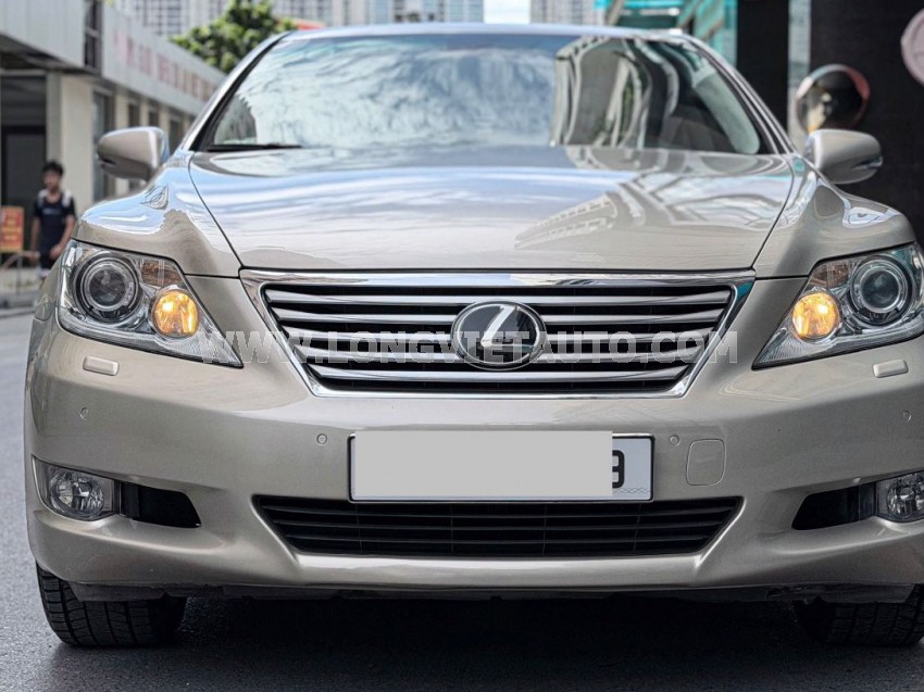 Lexus LS 460L